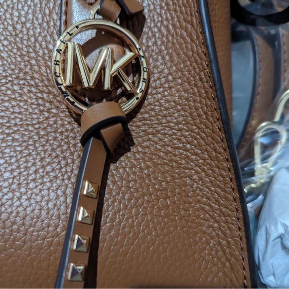 💕💕Michael Kors Mini tote 💕💕 - Picture 5 of 7